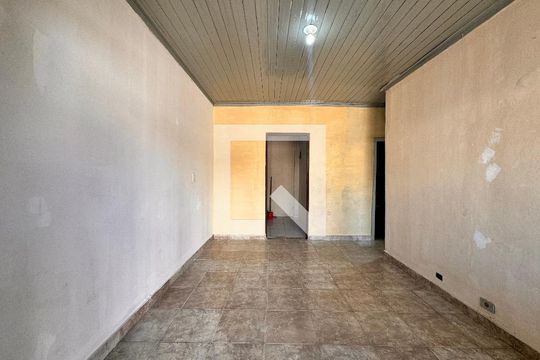 Sala de casa à venda com 6 quartos, 210m² em Vila Guiomar, Santo André