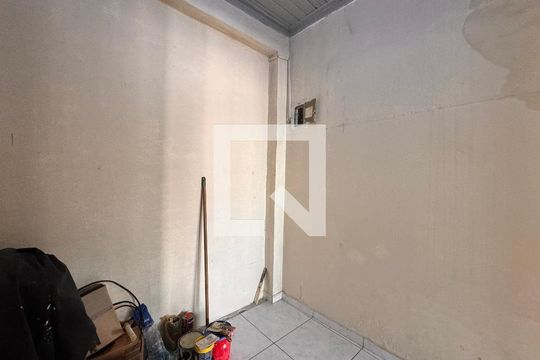 Quarto 1 de casa à venda com 6 quartos, 210m² em Vila Guiomar, Santo André