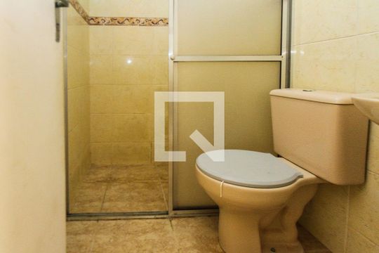 Banheiro de apartamento para alugar com 2 quartos, 57m² em Vila Mendes, São Paulo