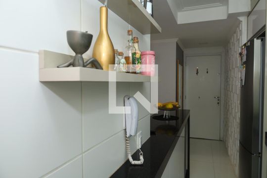 Cozinha de apartamento à venda com 2 quartos, 44m² em Itaquera, São Paulo