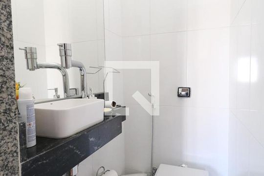 Lavabo de apartamento à venda com 2 quartos, 65m² em Cachambi, Rio de Janeiro