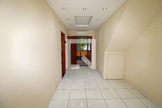Casa à venda com 3 quartos, 170m² em Cachambi, Rio de Janeiro