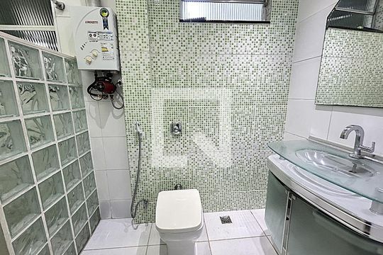 Banheiro da Suíte de casa à venda com 3 quartos, 170m² em Cachambi, Rio de Janeiro