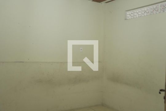 Quarto 1 de casa para alugar com 2 quartos, 75m² em Tupi, Belo Horizonte