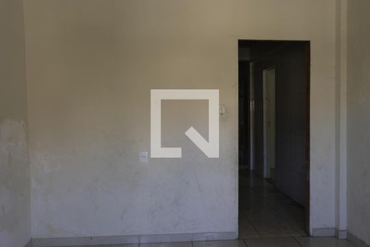 Sala de casa para alugar com 2 quartos, 75m² em Tupi, Belo Horizonte