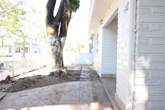 Fachada de casa para alugar com 5 quartos, 180m² em Scharlau, São Leopoldo