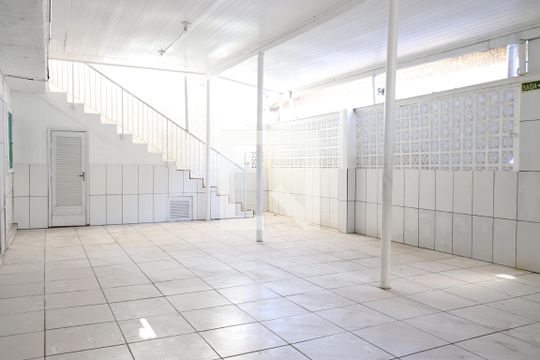 Área comum de casa para alugar com 5 quartos, 180m² em Scharlau, São Leopoldo