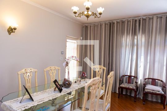 Sala de casa à venda com 3 quartos, 208m² em Cidade Patriarca, São Paulo