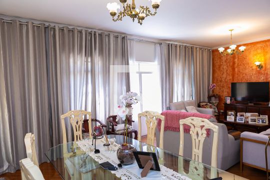 Sala de casa à venda com 3 quartos, 208m² em Cidade Patriarca, São Paulo
