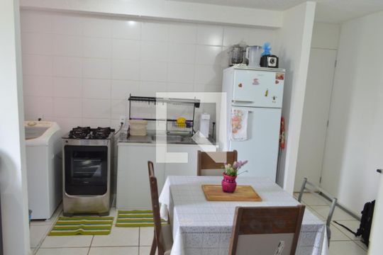 Cozinha  de apartamento à venda com 2 quartos, 43m² em Curicica, Rio de Janeiro