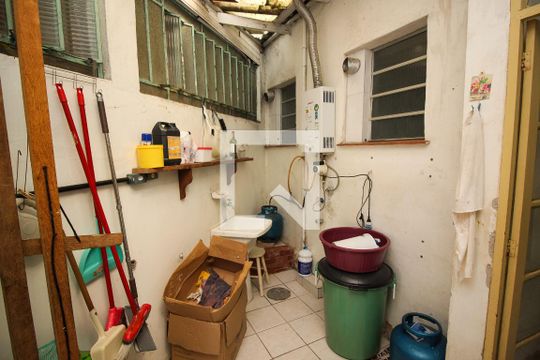 Área de Serviço de apartamento à venda com 3 quartos, 100m² em Cristal, Porto Alegre