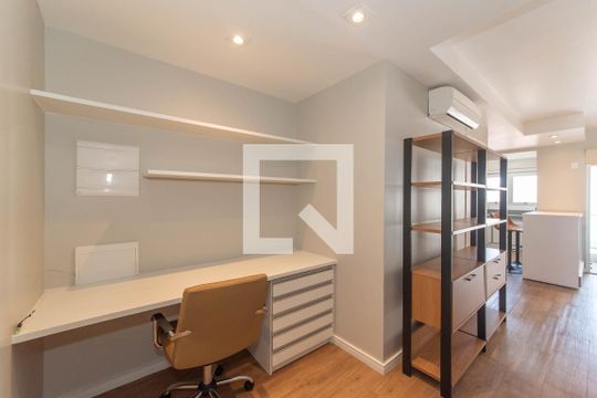 Homme Office de apartamento para alugar com 1 quarto, 37m² em Cidade Monções, São Paulo