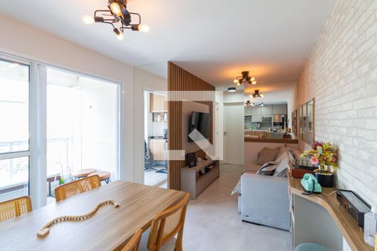 Apartamento à venda com 2 quartos, 56m² em Vila Osasco, Osasco