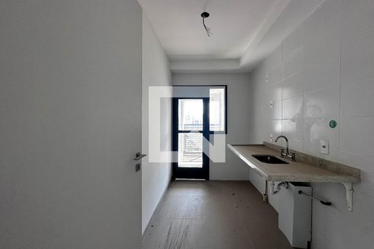 Cozinha de apartamento à venda com 3 quartos, 83m² em Jardim das Acacias, São Paulo