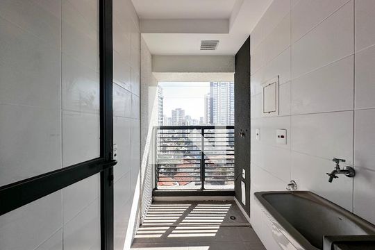 Área de Serviço de apartamento à venda com 3 quartos, 83m² em Jardim das Acacias, São Paulo