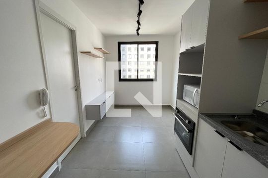 Apartamento para alugar com 1 quarto, 24m² em Butantã, São Paulo