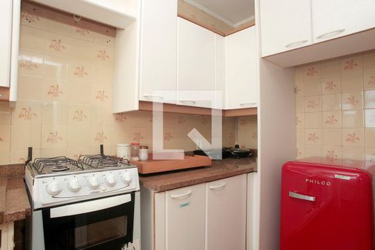 Cozinha + Área de Serviço de apartamento para alugar com 1 quarto, 45m² em Cidade Baixa, Porto Alegre