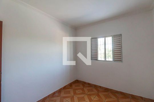 Quarto 2 de casa para alugar com 3 quartos, 100m² em Jardim Marília, São Paulo