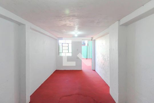 Quarto de Serviço de casa para alugar com 3 quartos, 100m² em Jardim Marília, São Paulo