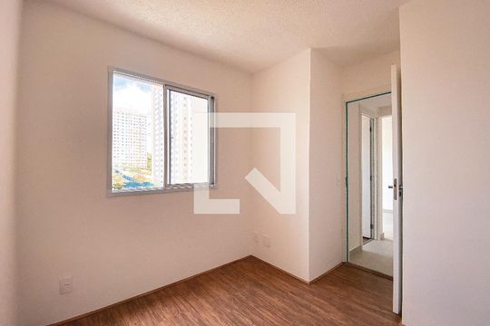 Quarto 2 de apartamento para alugar com 2 quartos, 32m² em Jardim Celeste, São Paulo