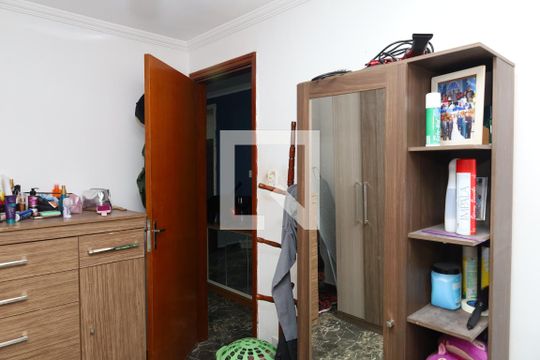 Quarto 3 de apartamento para alugar com 3 quartos, 65m² em Itaquera, São Paulo