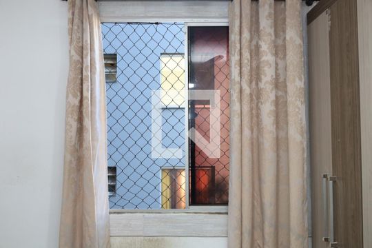 Quarto 3 de apartamento para alugar com 3 quartos, 65m² em Itaquera, São Paulo