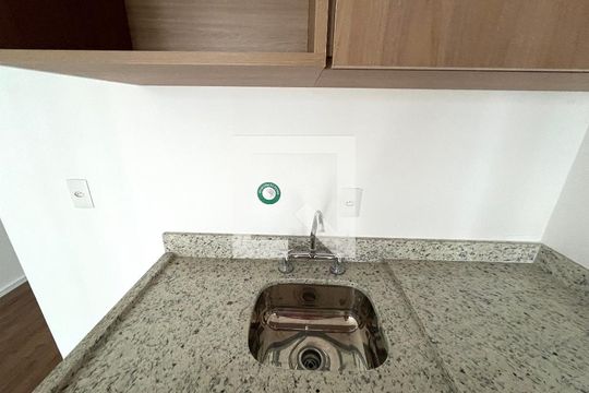 Cozinha de apartamento para alugar com 2 quartos, 48m² em Vila Guarani (z Sul), São Paulo