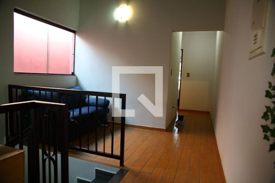 Segundo andar de casa à venda com 3 quartos, 200m² em Demarchi, São Bernardo do Campo