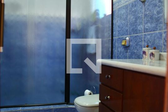 Banheiro do Quarto 1 de casa à venda com 3 quartos, 200m² em Demarchi, São Bernardo do Campo