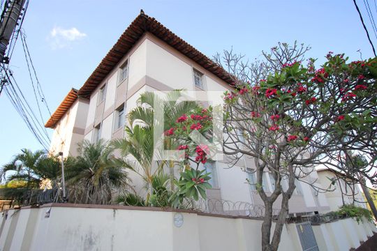 Fachada de apartamento para alugar com 3 quartos, 75m² em Boa Vista, Belo Horizonte
