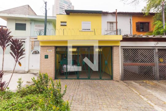 Fachada de casa à venda com 3 quartos, 206m² em Jardim da Gloria, São Paulo