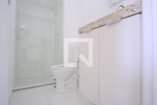 Banheiro de apartamento à venda com 2 quartos, 33m² em Cidade Mãe do Céu, São Paulo