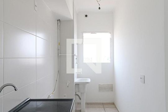 Cozinha de apartamento para alugar com 2 quartos, 45m² em Engenho de Dentro, Rio de Janeiro