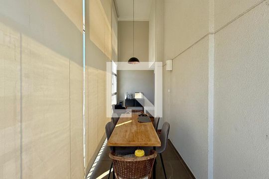 Sala de apartamento para alugar com 2 quartos, 85m² em Cidade Monções, São Paulo