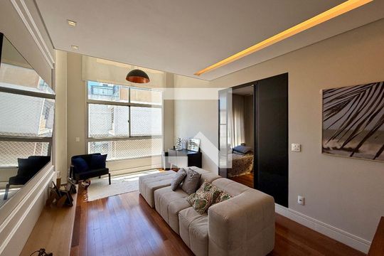 Sala de apartamento para alugar com 2 quartos, 85m² em Cidade Monções, São Paulo