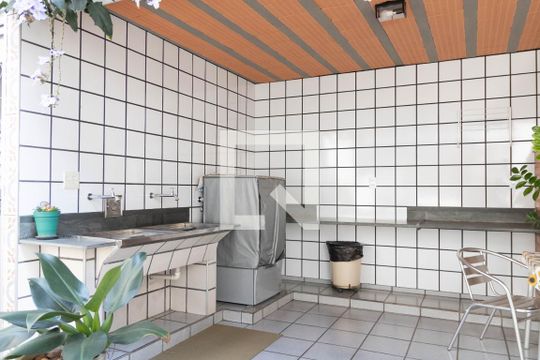 Área de Serviço de casa à venda com 3 quartos, 375m² em Camargos, Belo Horizonte