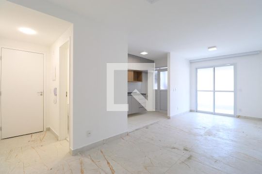 Apartamento à venda com 3 quartos, 93m² em Vila Ipojuca, São Paulo