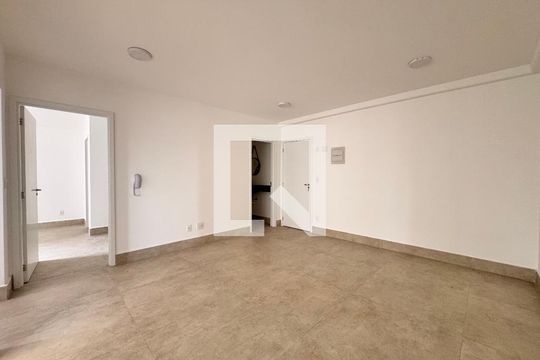 Sala de apartamento para alugar com 1 quarto, 64m² em Parque das Nações, Santo André