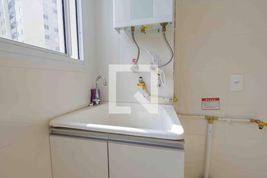 Área de Serviço de apartamento para alugar com 2 quartos, 44m² em Camorim, Rio de Janeiro