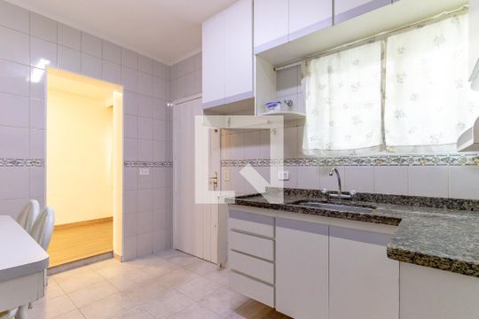 Cozinha de casa para alugar com 3 quartos, 160m² em Indianópolis, São Paulo
