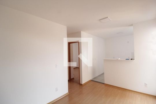 Sala de apartamento para alugar com 2 quartos, 50m² em Jardim Patricia, Uberlândia