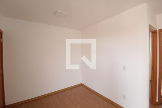 Sala de apartamento para alugar com 2 quartos, 50m² em Jardim Patricia, Uberlândia