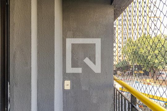 Varanda de kitnet/studio à venda com 1 quarto, 26m² em Campos Elíseos, São Paulo