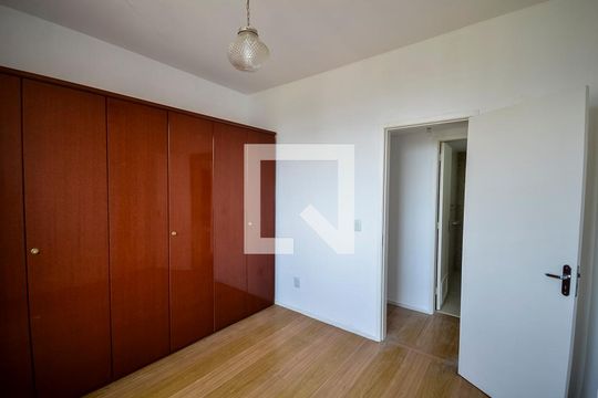 Quarto de apartamento à venda com 2 quartos, 76m² em Vila Isabel, Rio de Janeiro