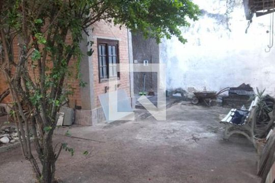 Casa à venda com 2 quartos, 200m² em Engenho do Mato, Niterói