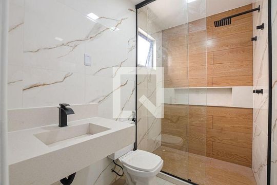 Casa à venda com 3 quartos, 223m² em Itaipu, Niterói