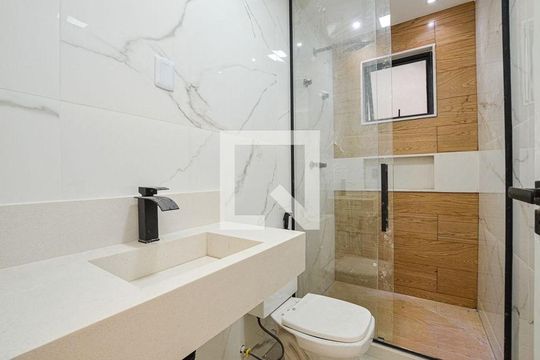 Casa à venda com 3 quartos, 223m² em Itaipu, Niterói