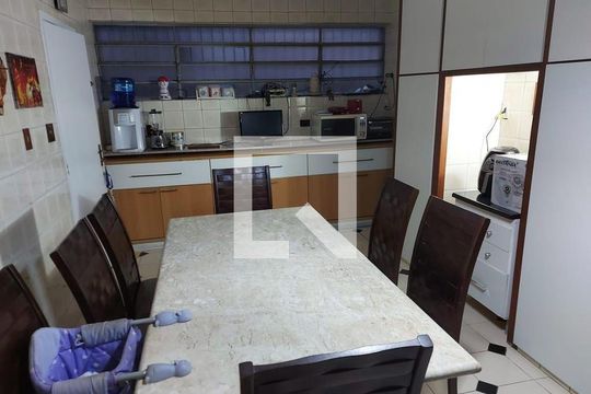 Casa à venda com 3 quartos, 225m² em Brooklin, São Paulo