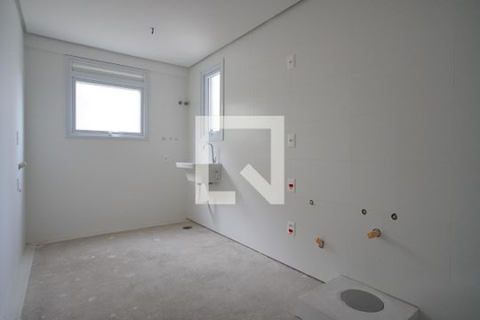 Cozinha de apartamento à venda com 1 quarto, 54m² em Três Figueiras, Porto Alegre