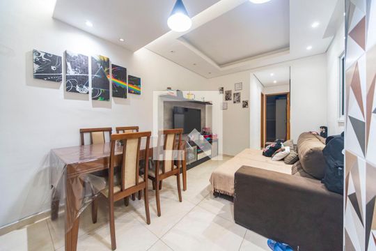 Sala de apartamento à venda com 2 quartos, 100m² em Cidade São Jorge, Santo André